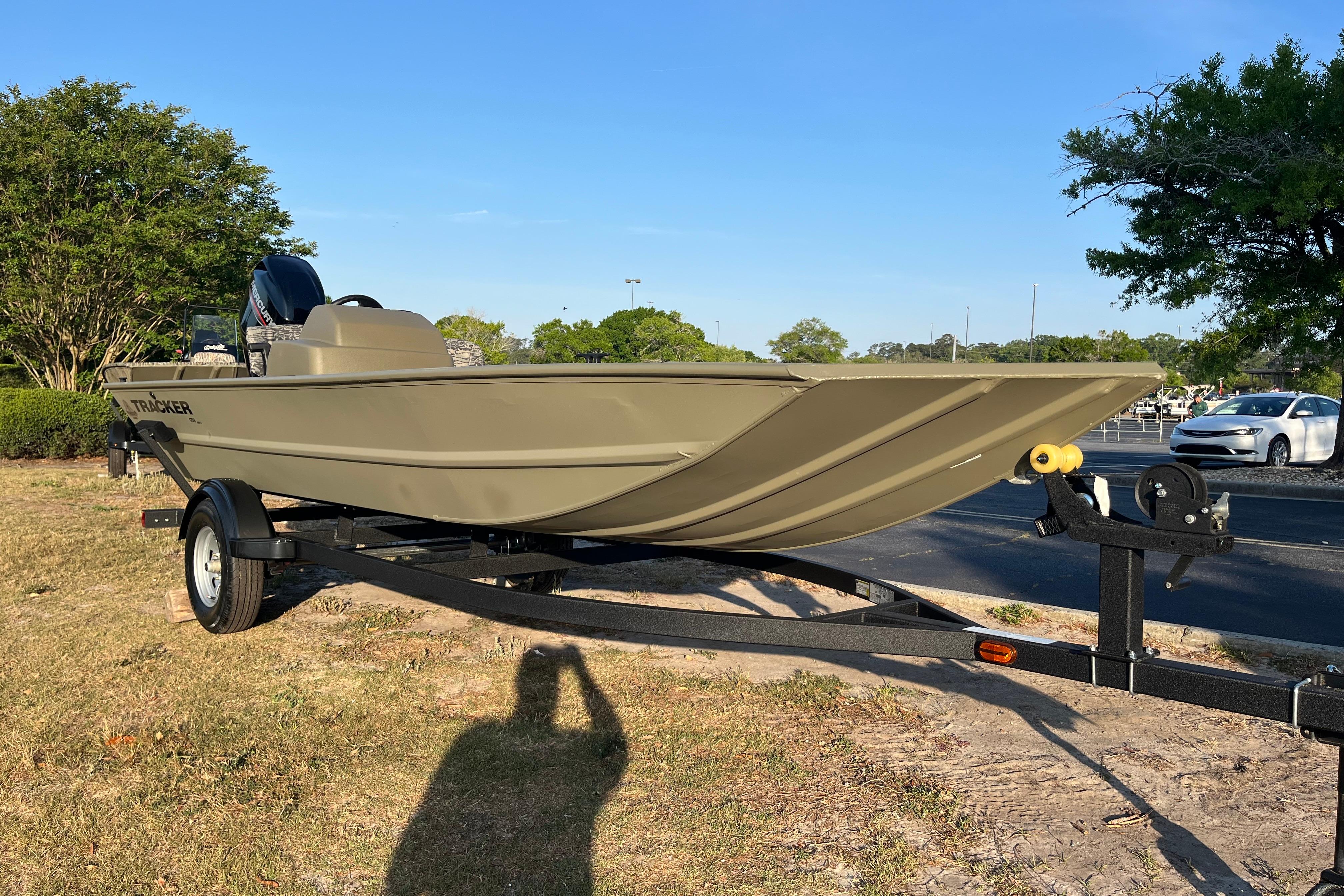 2026 Tracker Grizzly 1754 SC