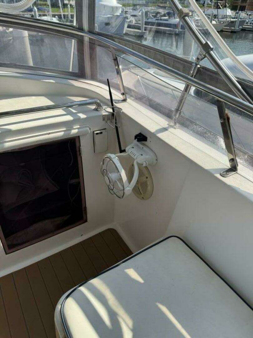 1990 Marine Trader Tradewinds - Image 21