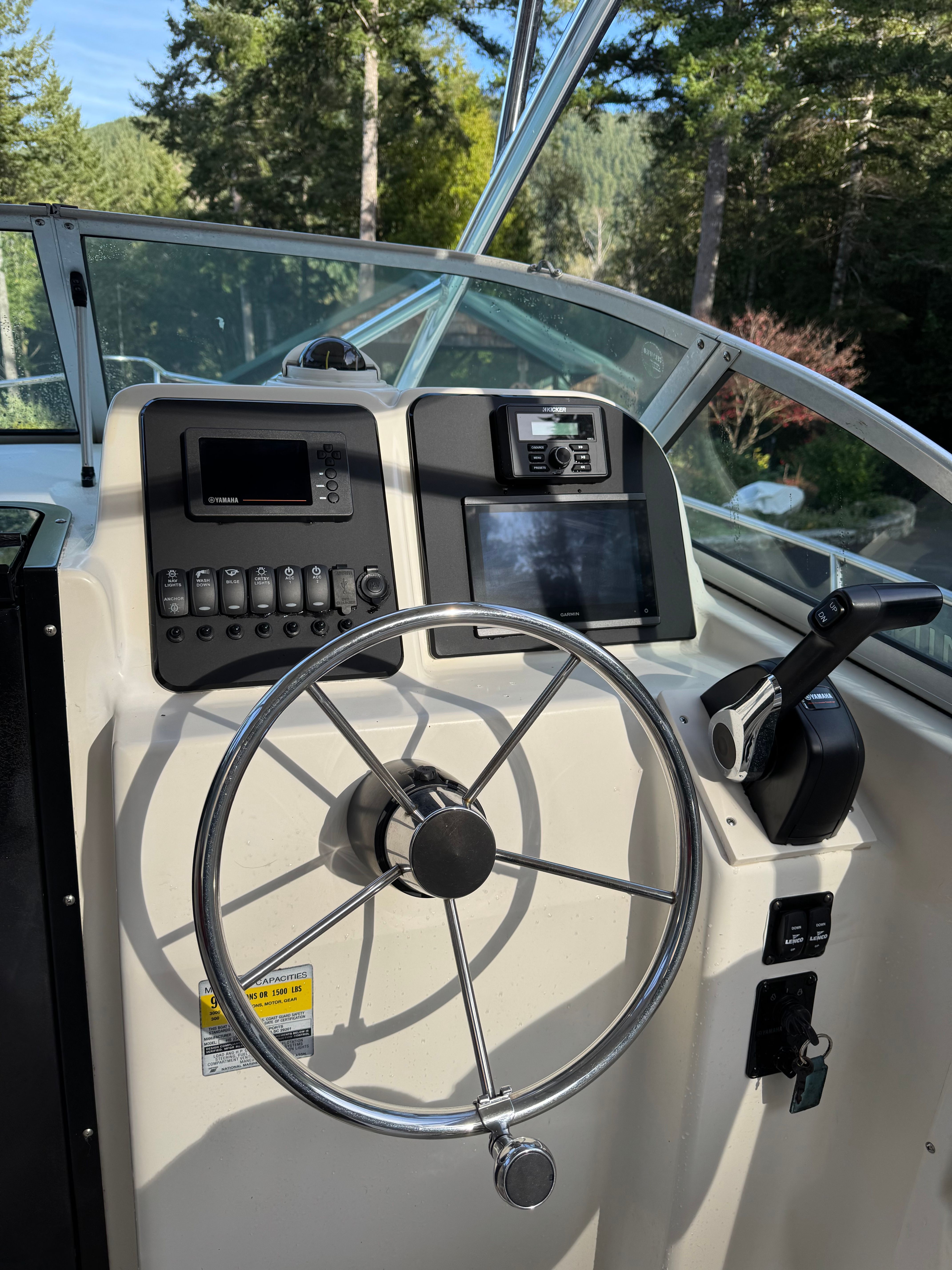 1999 Hydra-Sports Seahorse 230 - 24