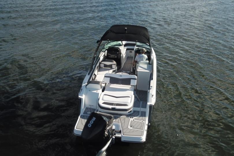 2022 Monterey 255SS Super Sport boat on water, aerial view.