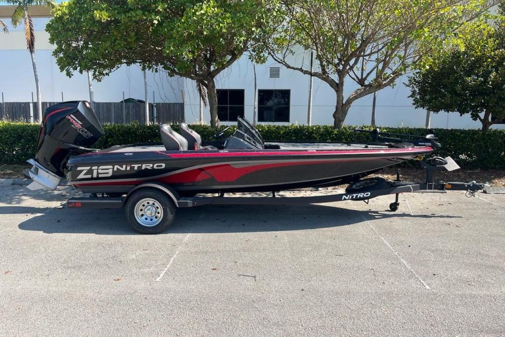 2024 Nitro Z19 boat parked outdoors, featuring sleek design and modern features.