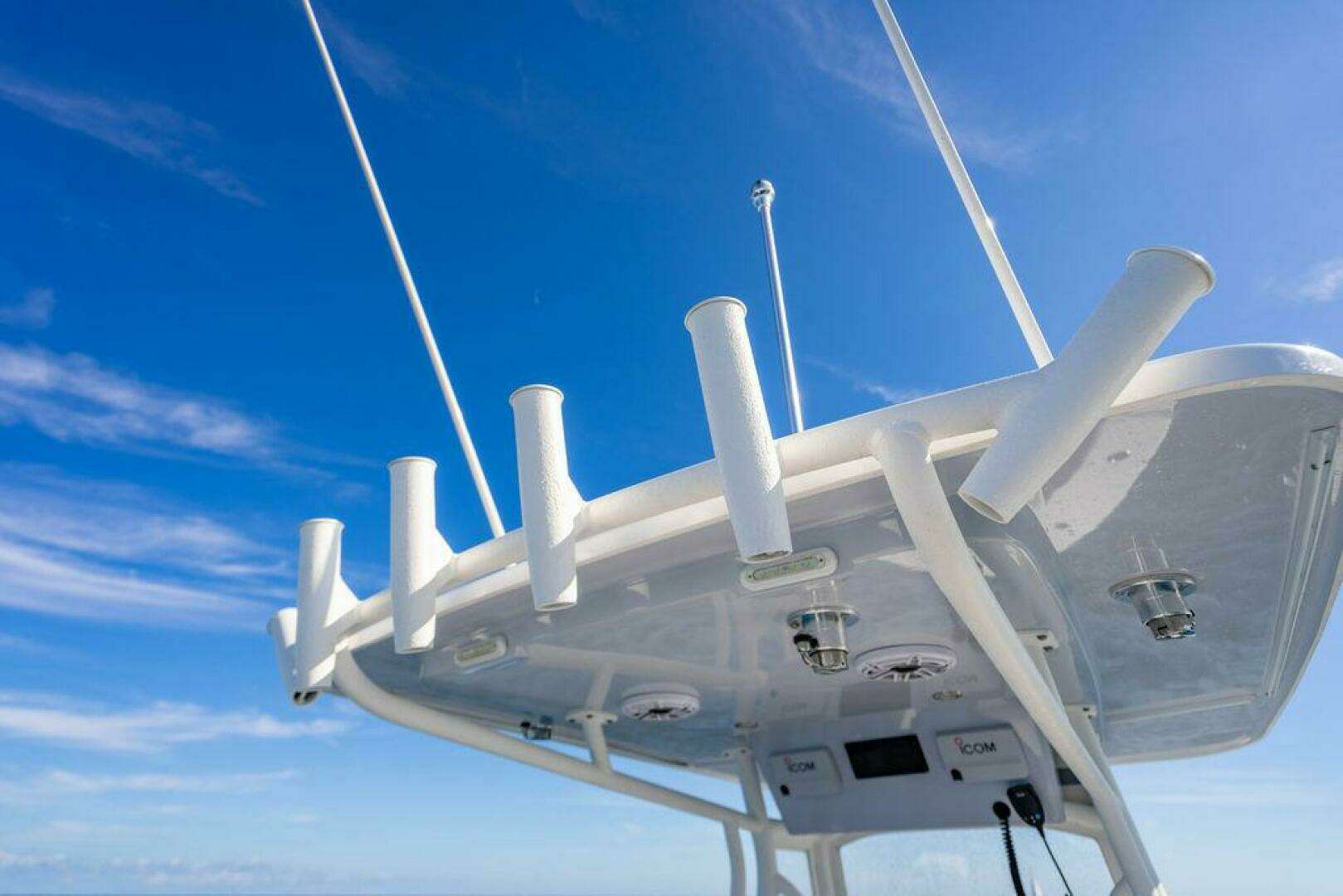 2026 Reef Runner 230 - Image 22