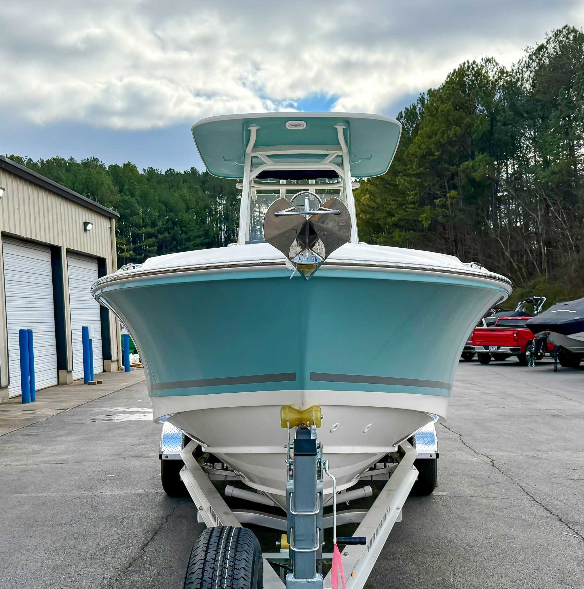 2025 Boston Whaler 230 Outrage - 4