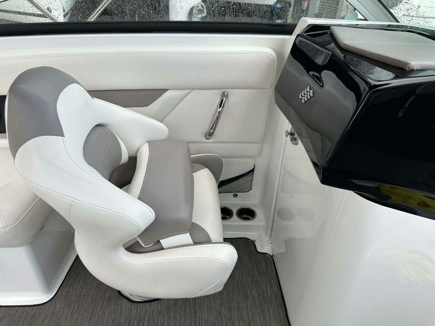 2020 Four Winns HD 240 OB - Image 50