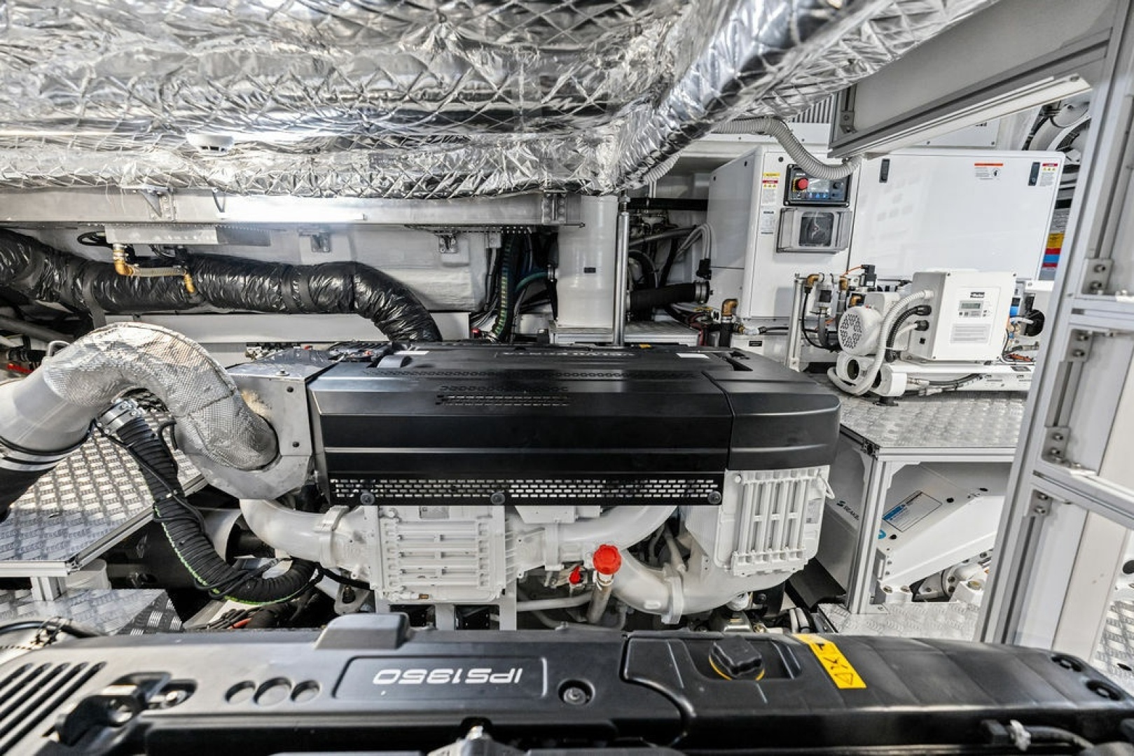 2025 Pershing GTX80 - Image 87