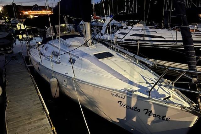 1992 Beneteau First 310