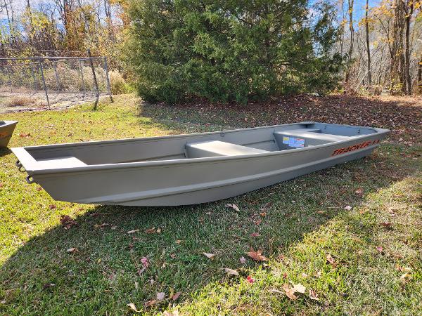 2026 Tracker Grizzly 1436 Utility