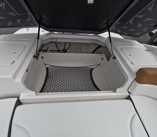2026 Chaparral 23 SSi OB In stock Trailer included - 15
