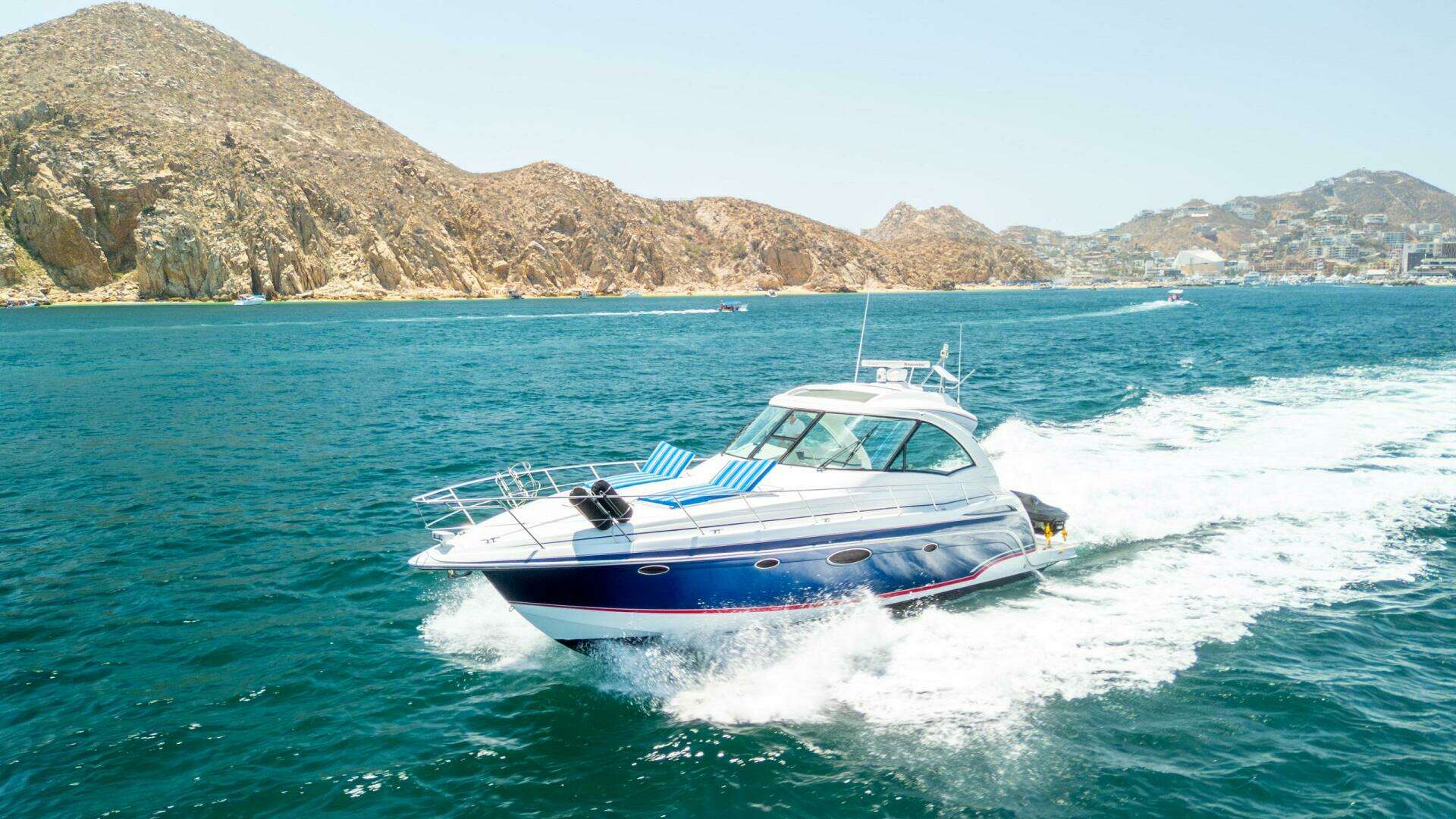2007 Formula 45 Yacht - Image 17