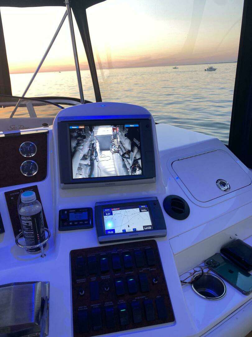 1998 Sea Ray 480 Sedan Bridge - Image 21
