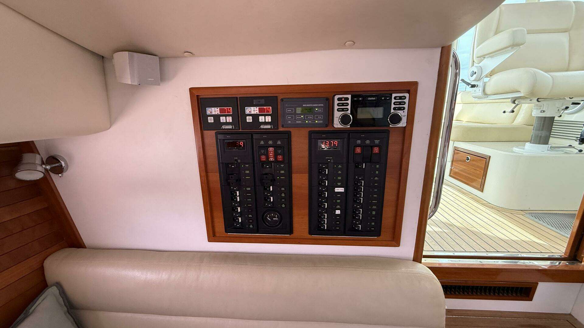 2012 MJM 40z - Image 29