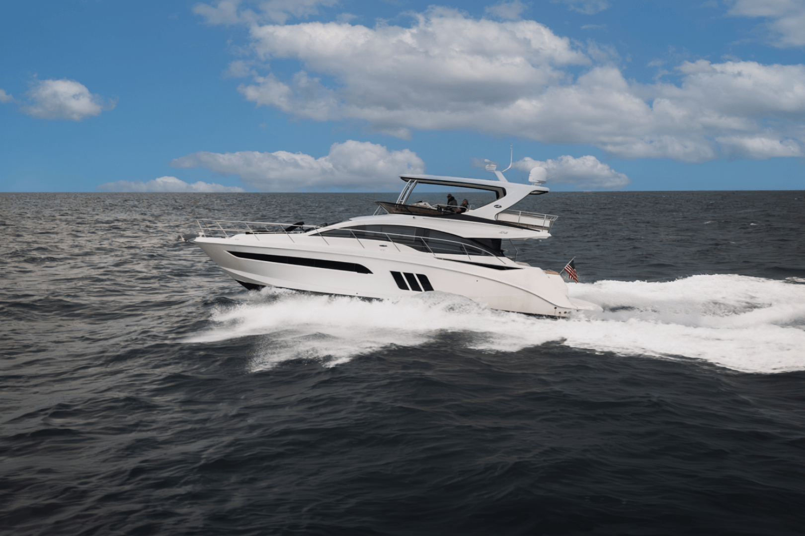 2017 Sea Ray 510 FLYBRIDGE - Image 9