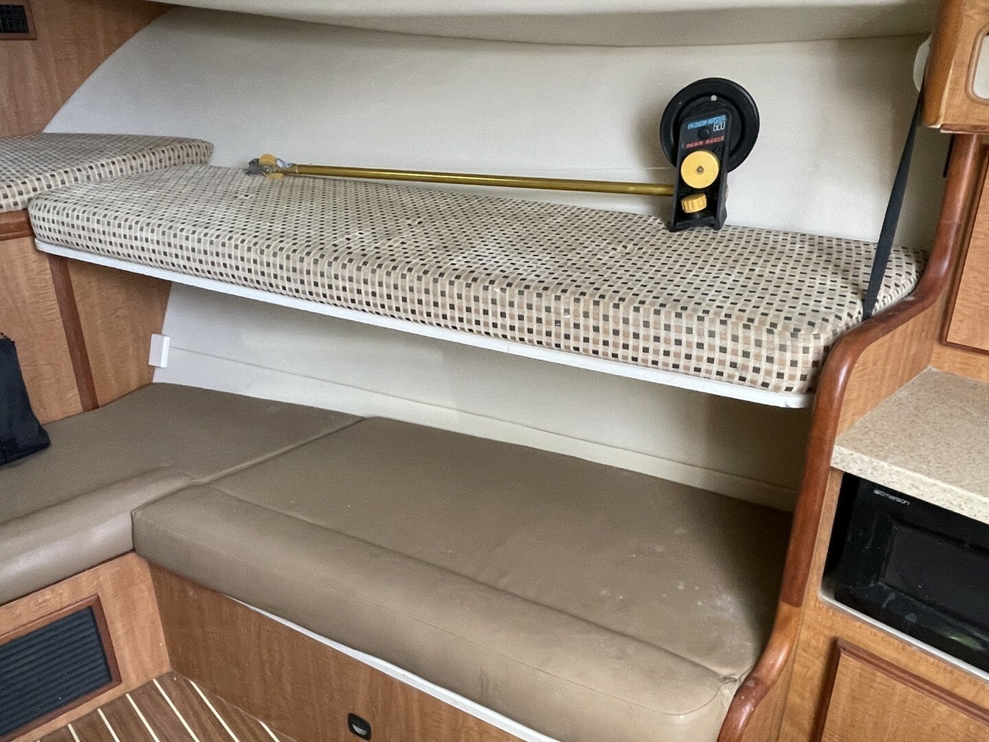 2007 Luhrs 31 Open - Image 17
