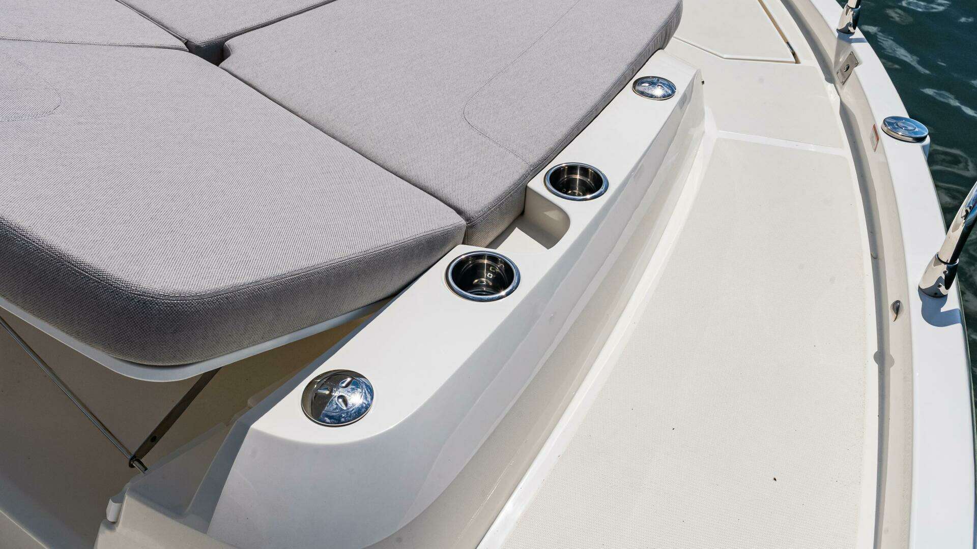 2025 Absolute Navetta 64 - Image 96