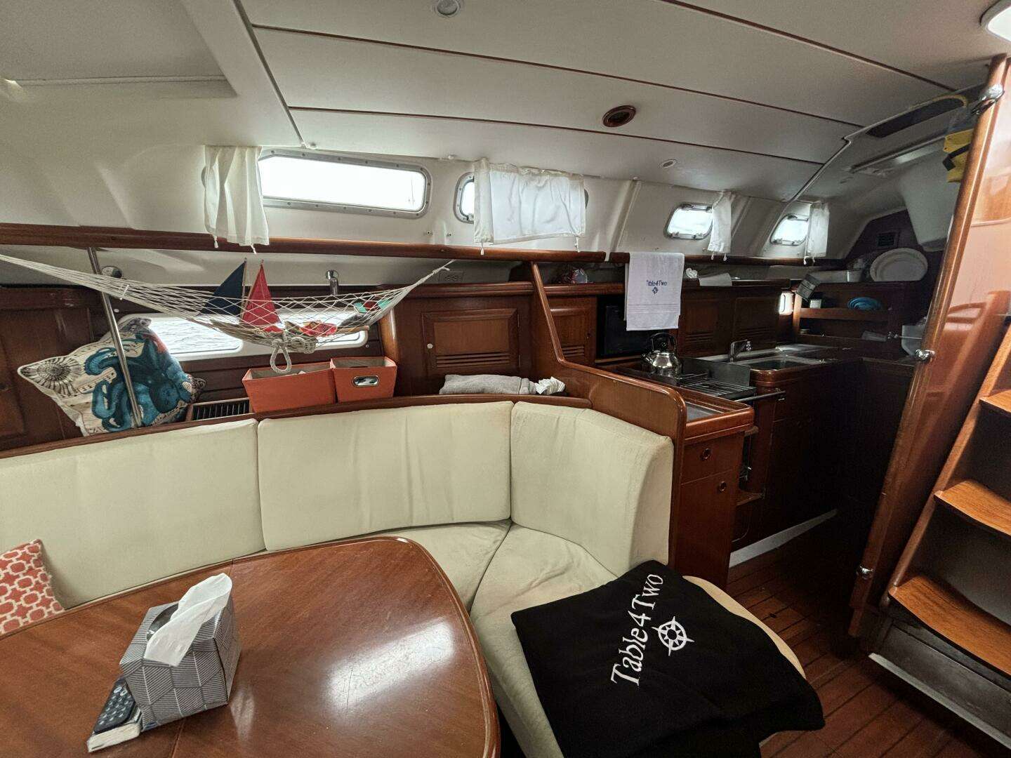 2004 Beneteau 423 - Image 17