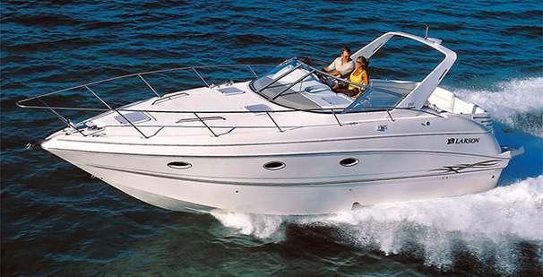 2000 Larson Cabrio 330