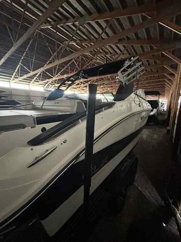 2023 Sea Ray SLX 260 Surf - 4