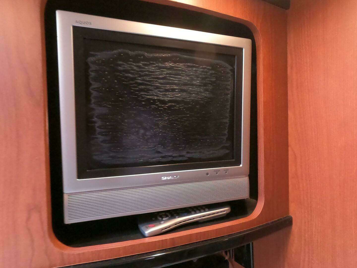 2004 Chaparral Signature 350 - Image 15