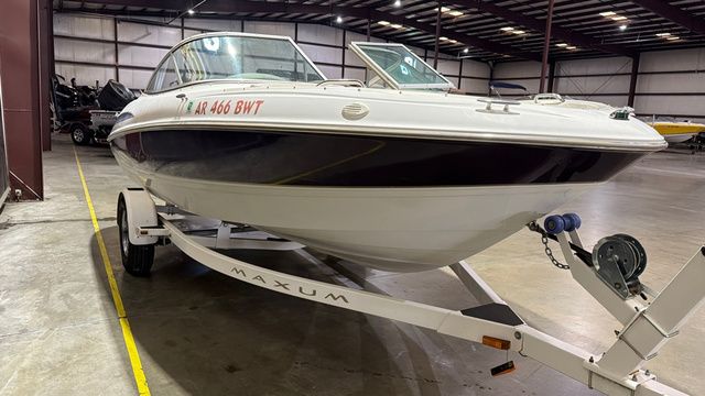 2000 Maxum 1900 SR W/ 4.3 Mercury - 6