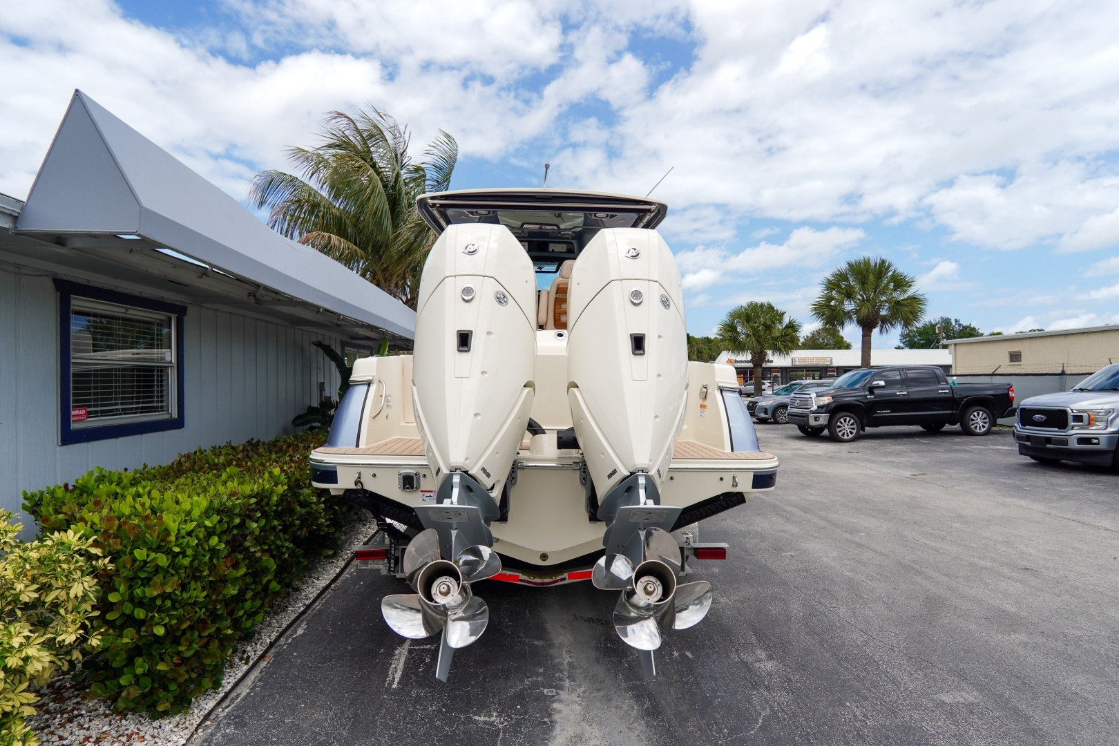 2026 Chris-Craft Catalina - Image 5