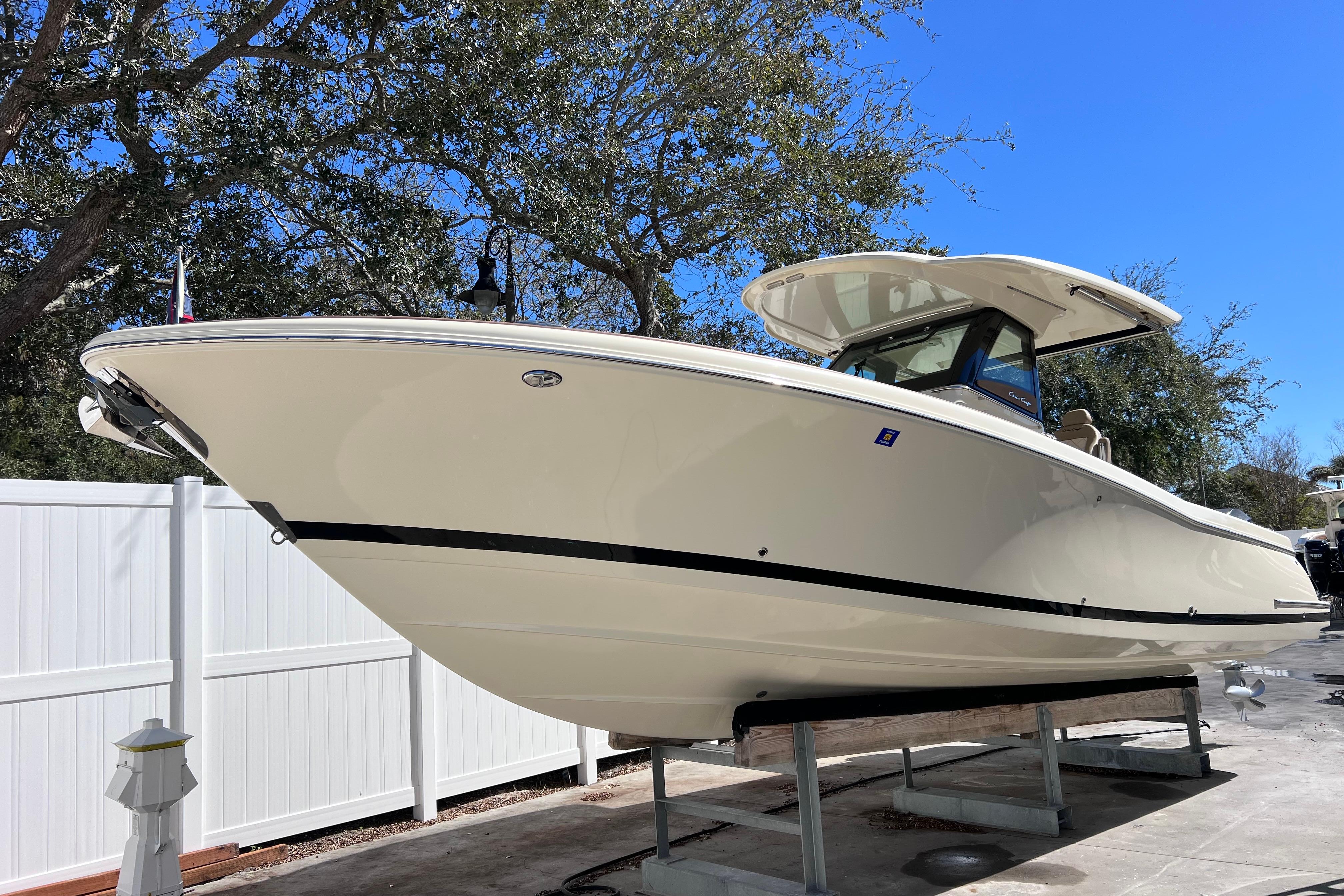 2022 Chris-Craft Catalina 30