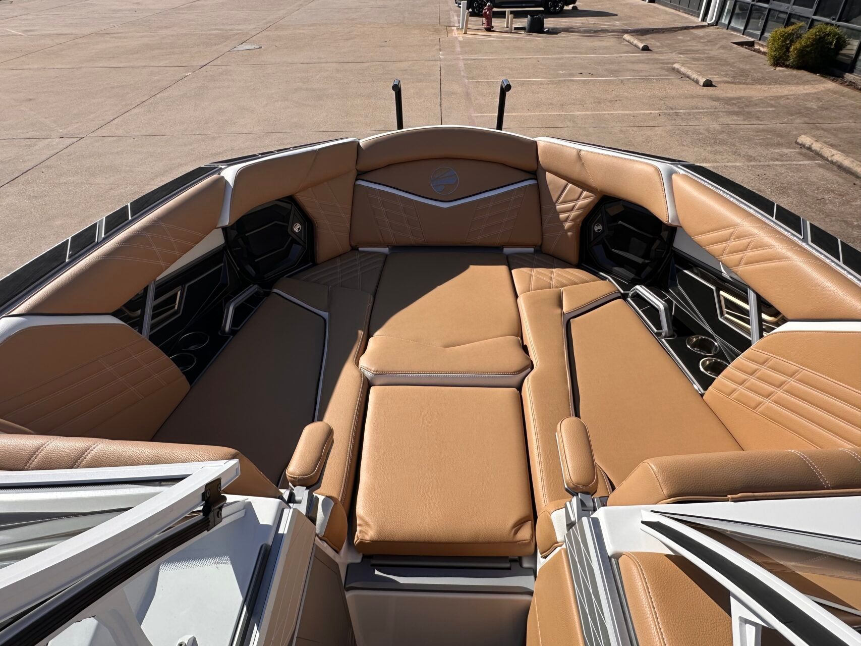 2024 Tigé Ultré 25ZX - 19