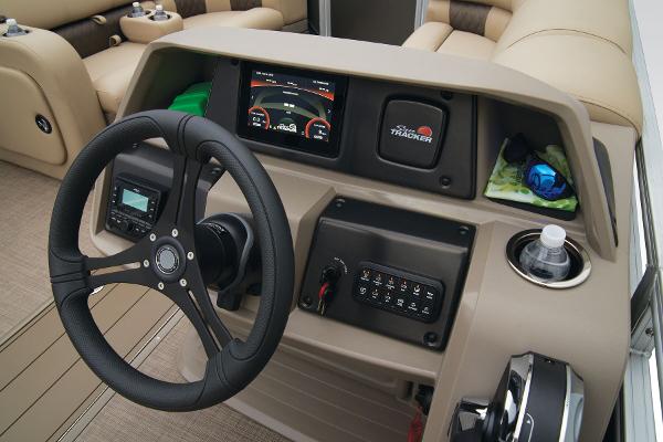 2025 Sun Tracker Party Barge 22 RF XP3 - 36