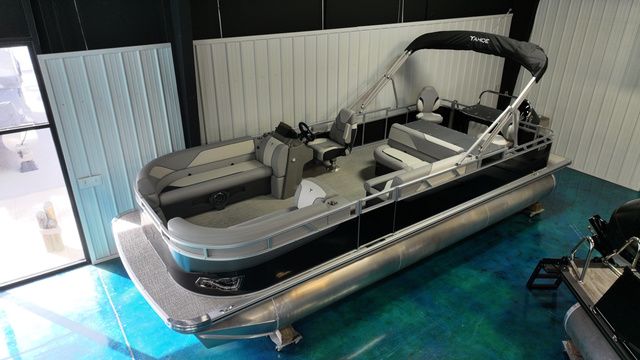 2026 Tahoe Sport 85 Rear Fish 23 - 2