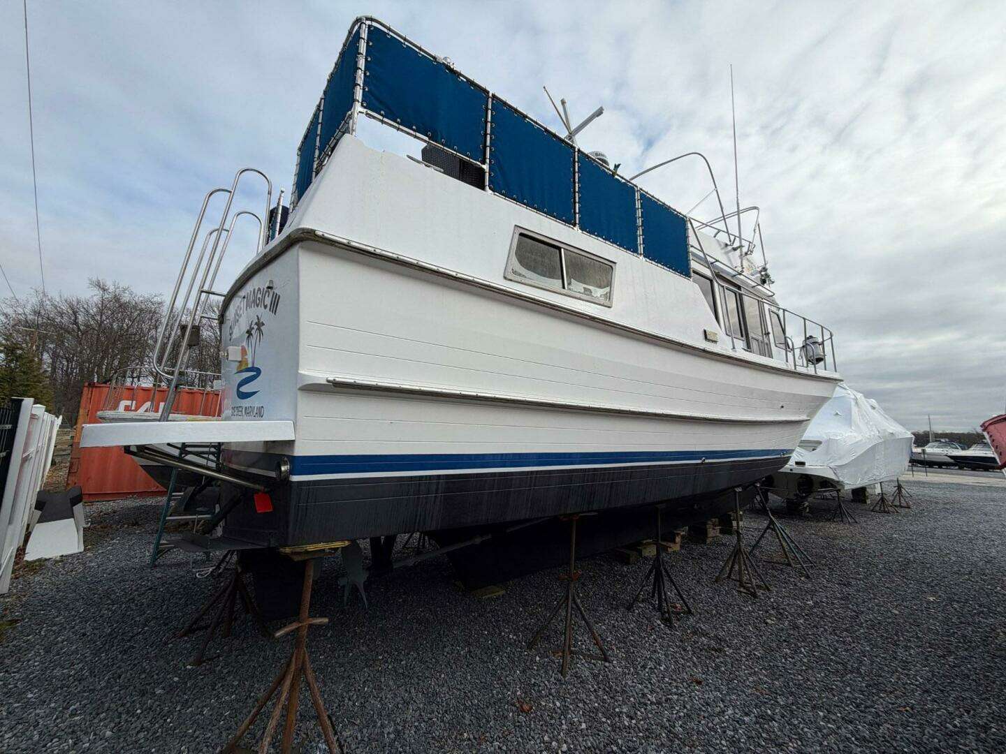 1984 Golden Star Trawler - Image 6