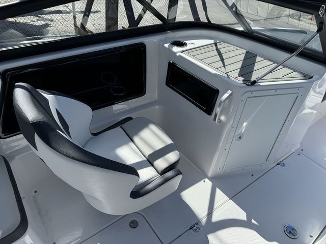 2025 Yamaha Boats SX195 - 12