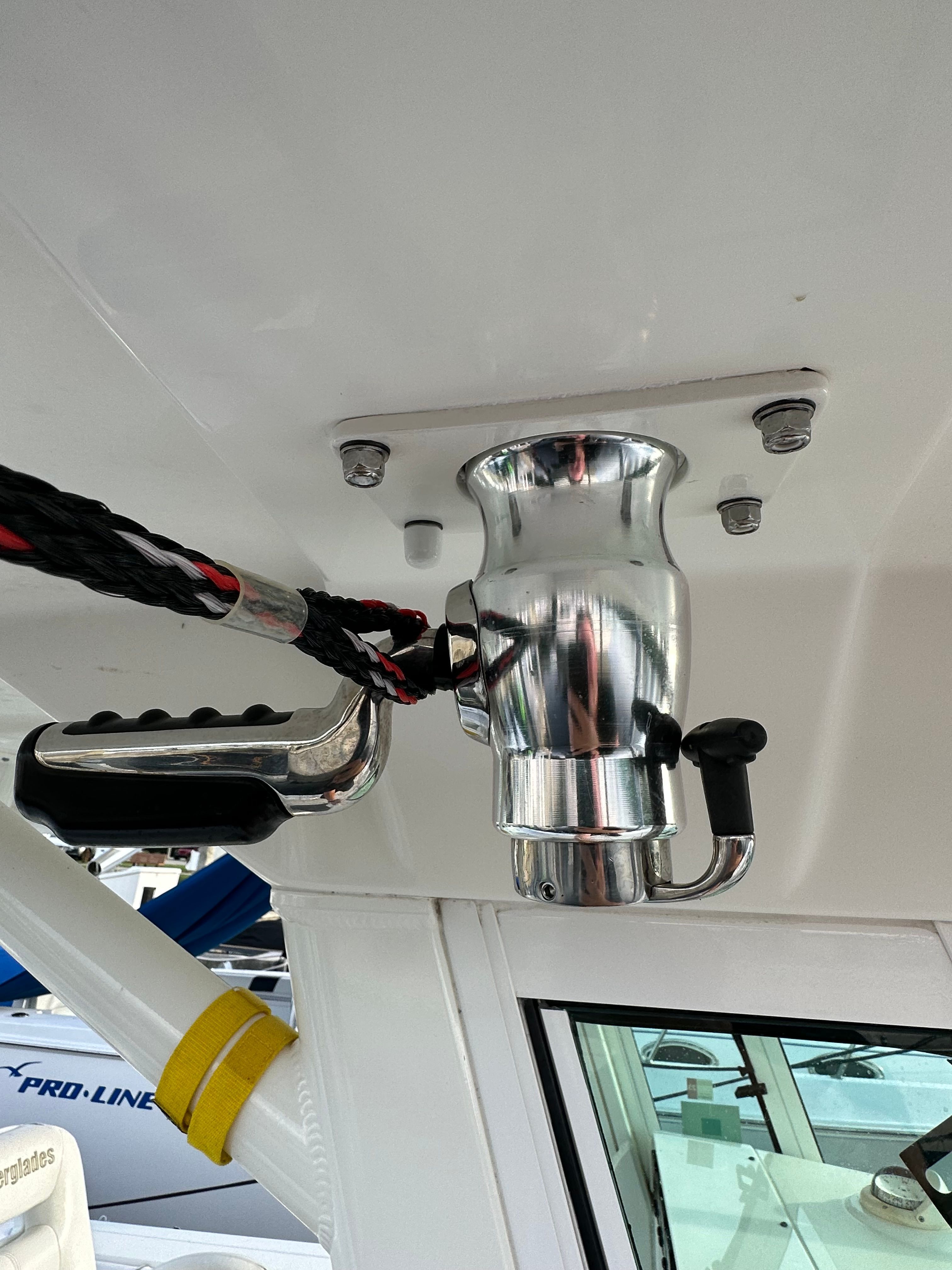 2009 Everglades 365 Center Console - 51
