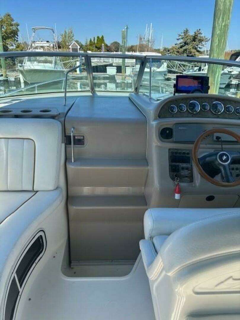 2000 Sea Ray 270 Sundancer - Image 14