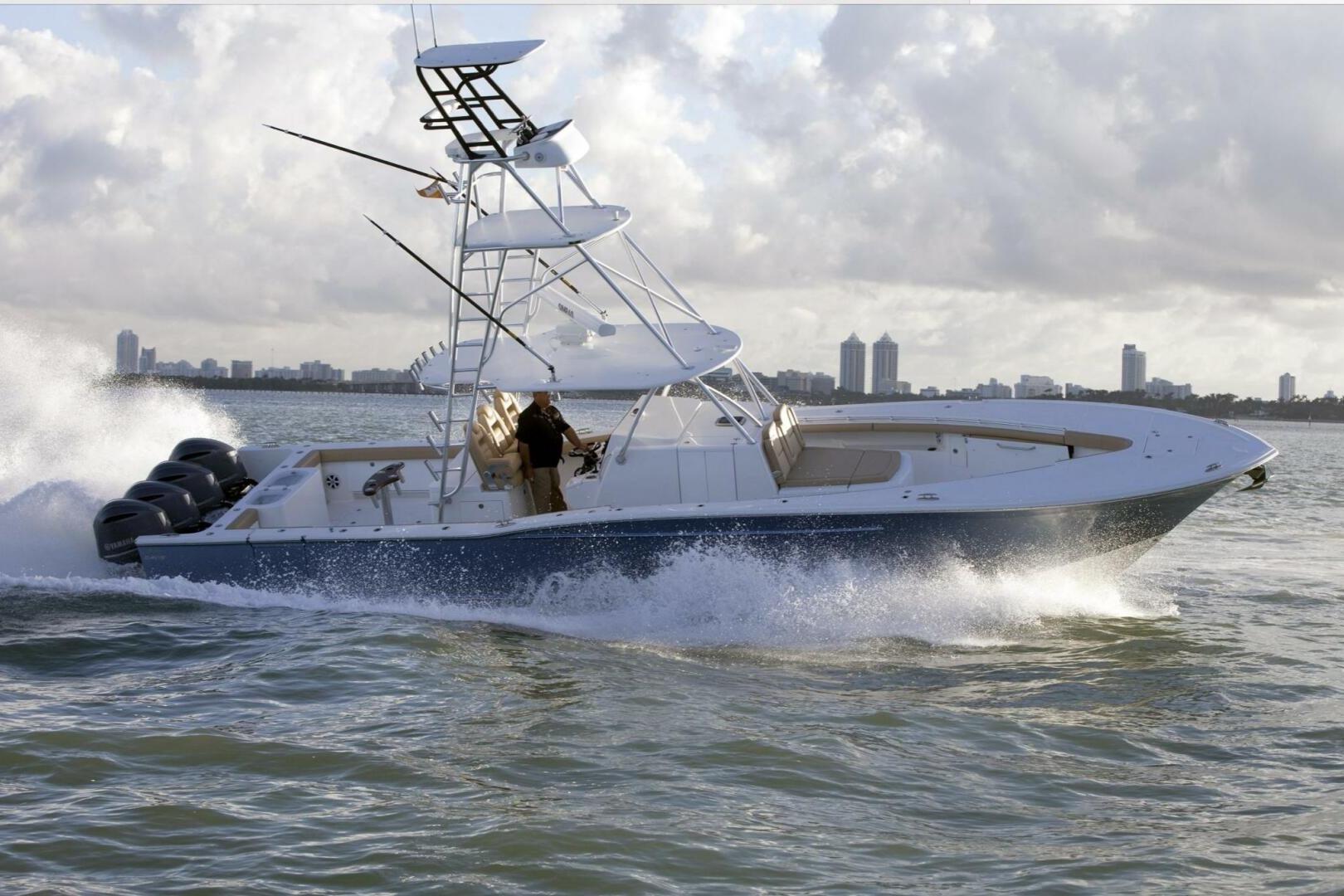 2027 Buddy Davis 42 Center Console