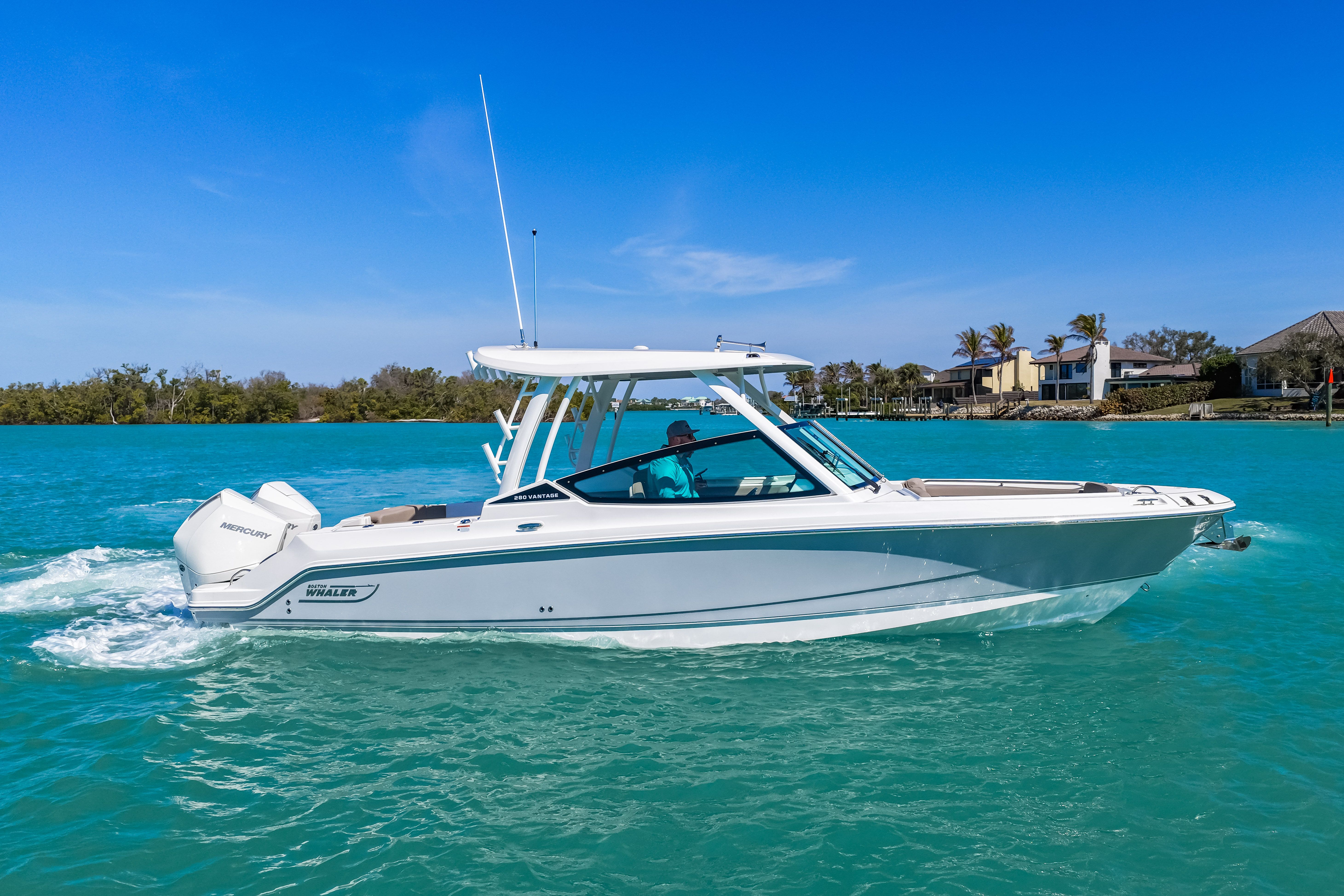 2026 Boston Whaler 280 Vantage