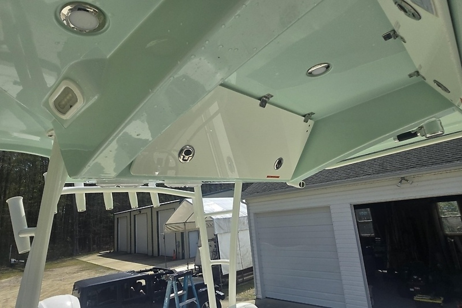 2020 Cobia 320 Center Console - Image 47