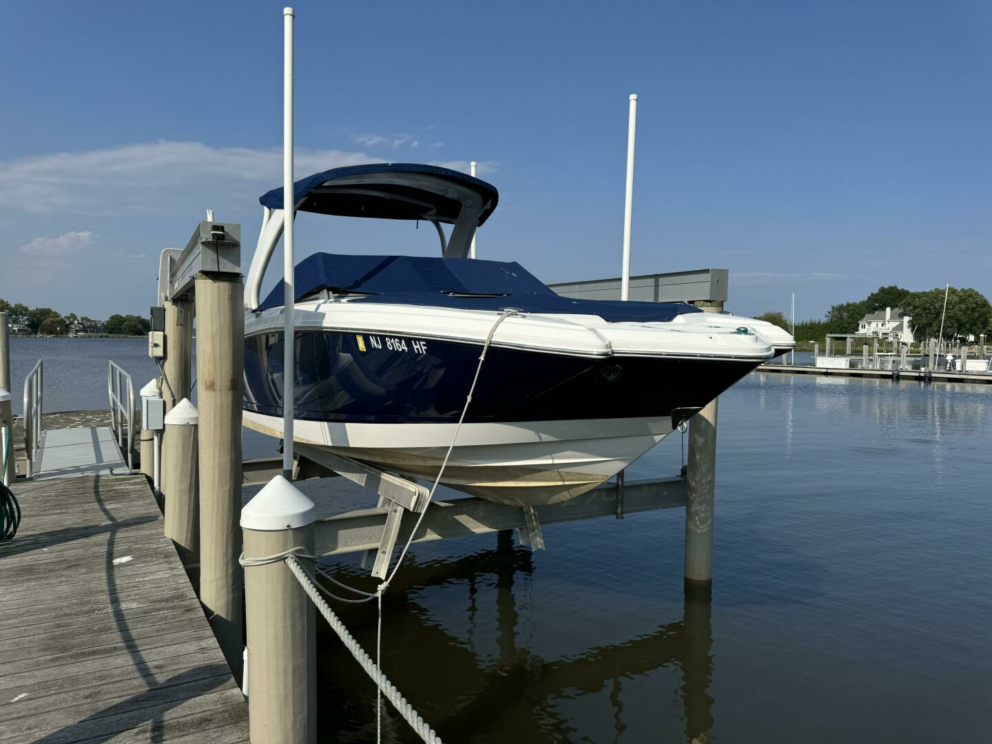 2012 Chaparral 264 Sunesta - Image 3