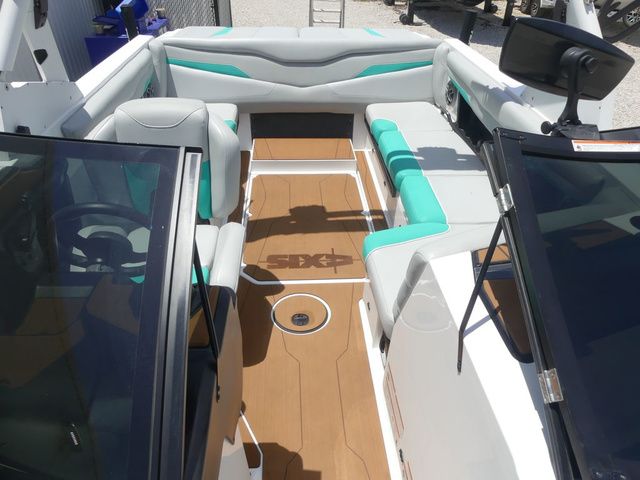 2022 Axis T220 - 17