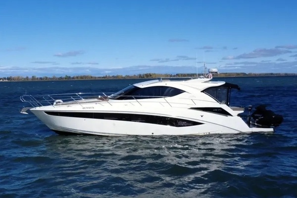 2016 Galeon 405 HTS