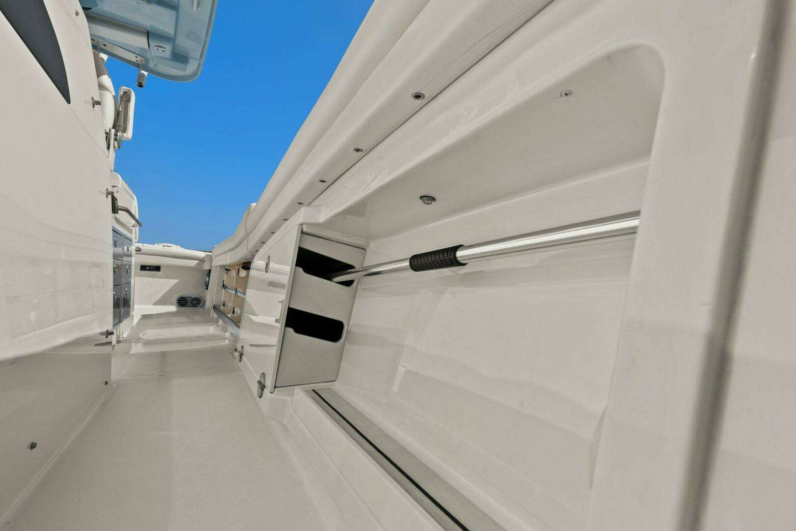 2023 Grady-White 45 Canyon - Image 39
