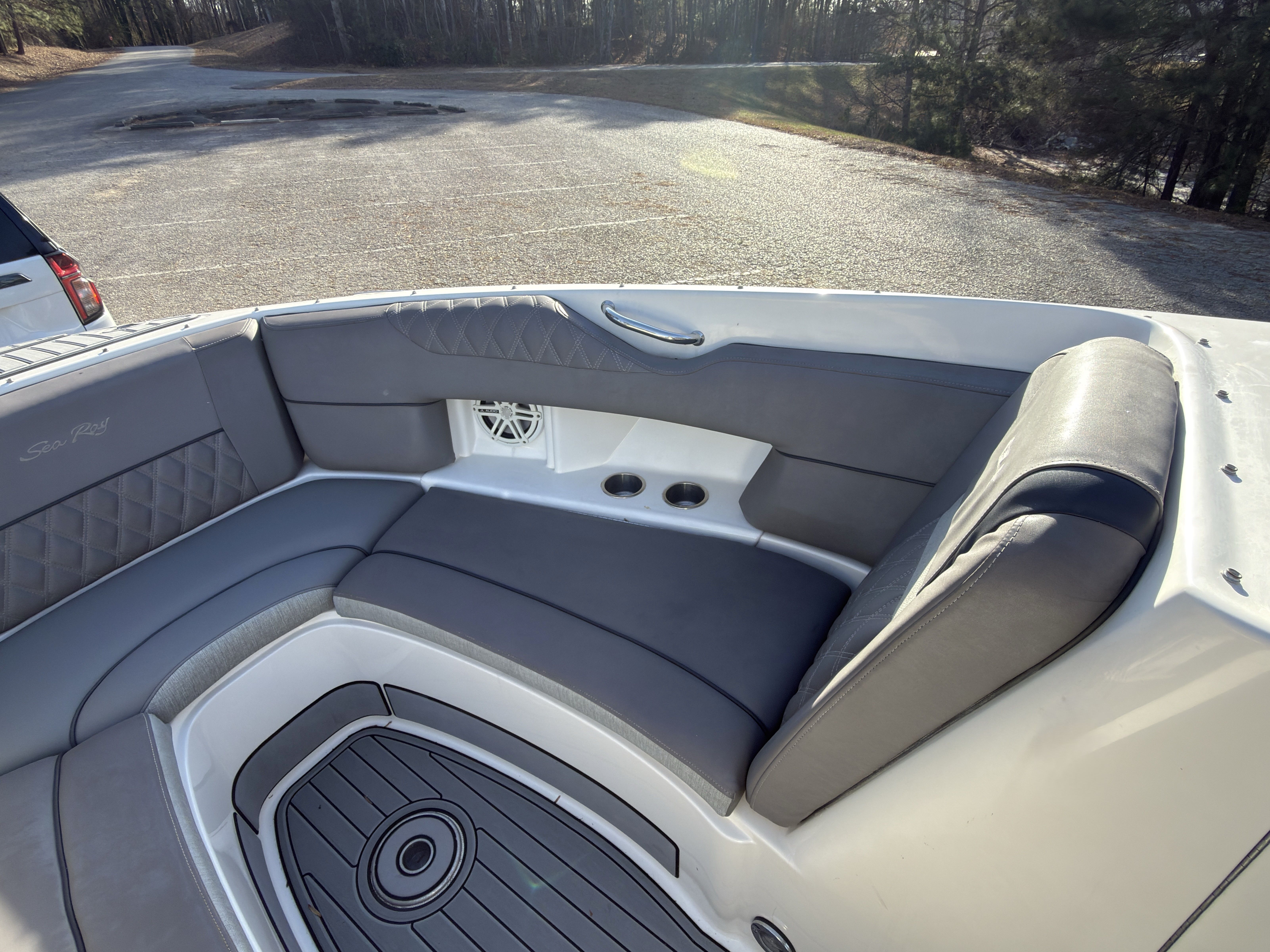 2008 Sea Ray 270 SLX - 14
