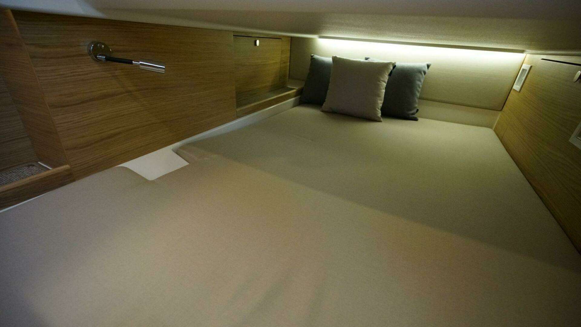 2024 Nimbus Commuter 11 - Image 8