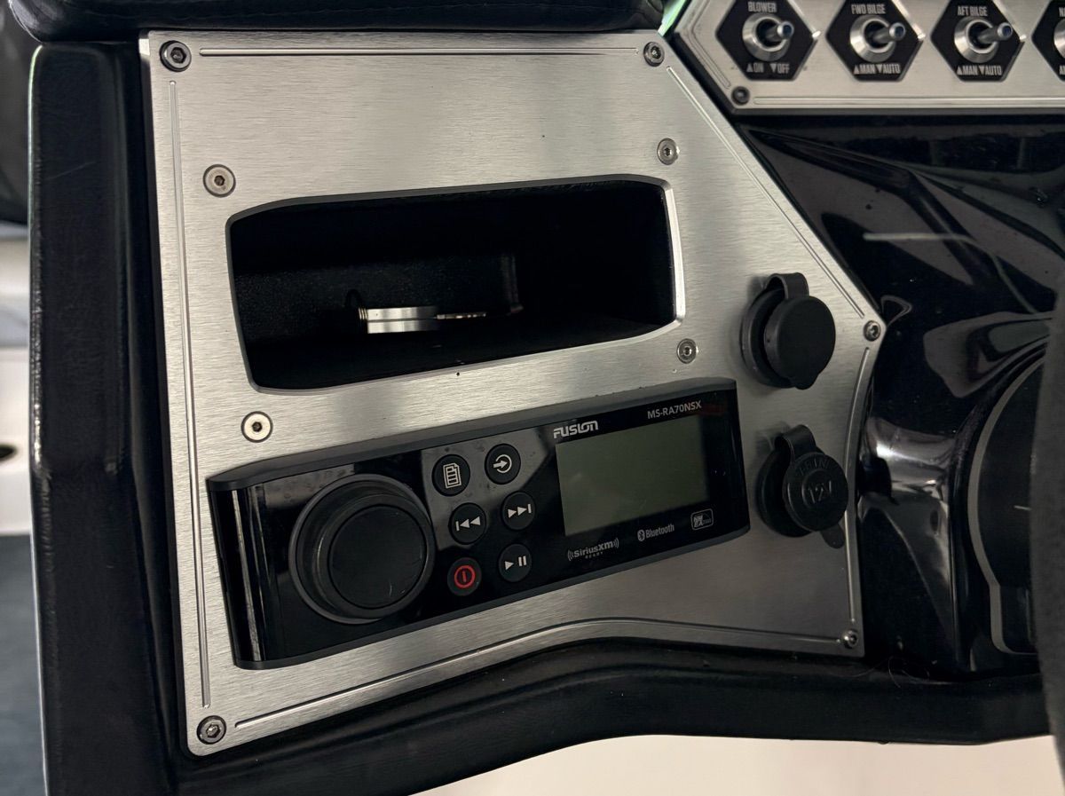 Dashboard of a 2017 MasterCraft NXT22 with Fusion stereo system.