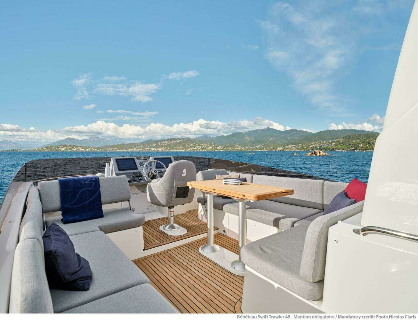 2026 Beneteau Swift Trawler 48 - Image 17