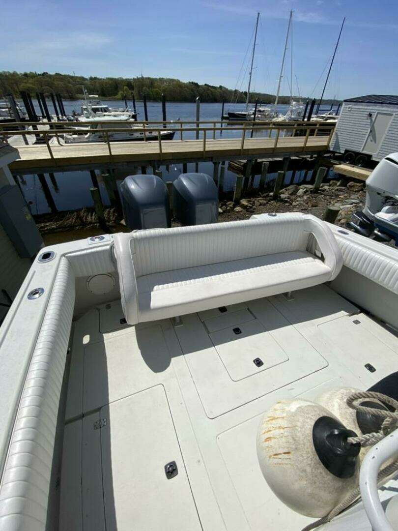 1997 Intrepid 339wa - Image 12