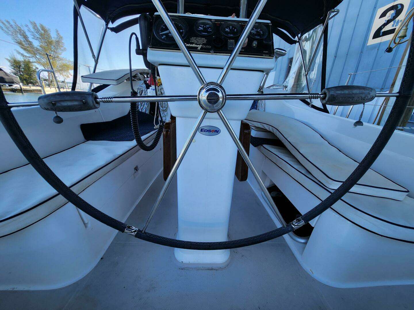 2012 Catalina 355 - Image 14