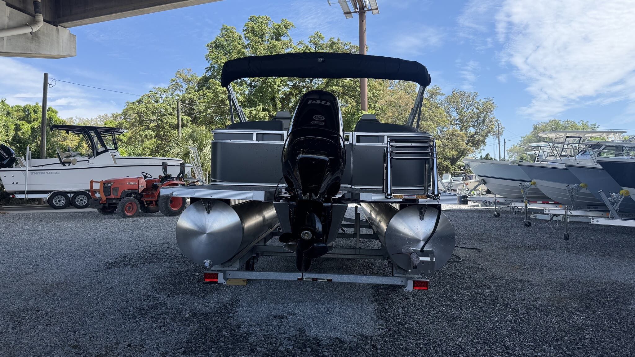 2026 Tahoe Pontoon Boats LTZ 23 QUAD LOUNGER-140HP - 9