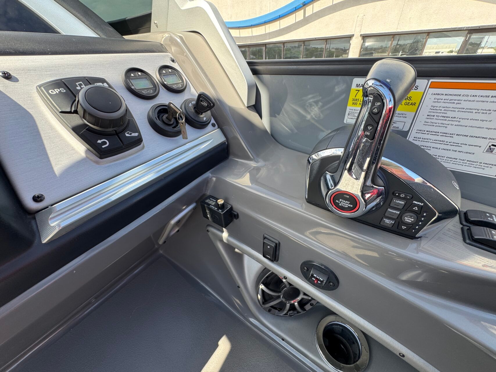 2024 Trifecta 25 SPORT RF9 DC 3.0 ARCH - 20