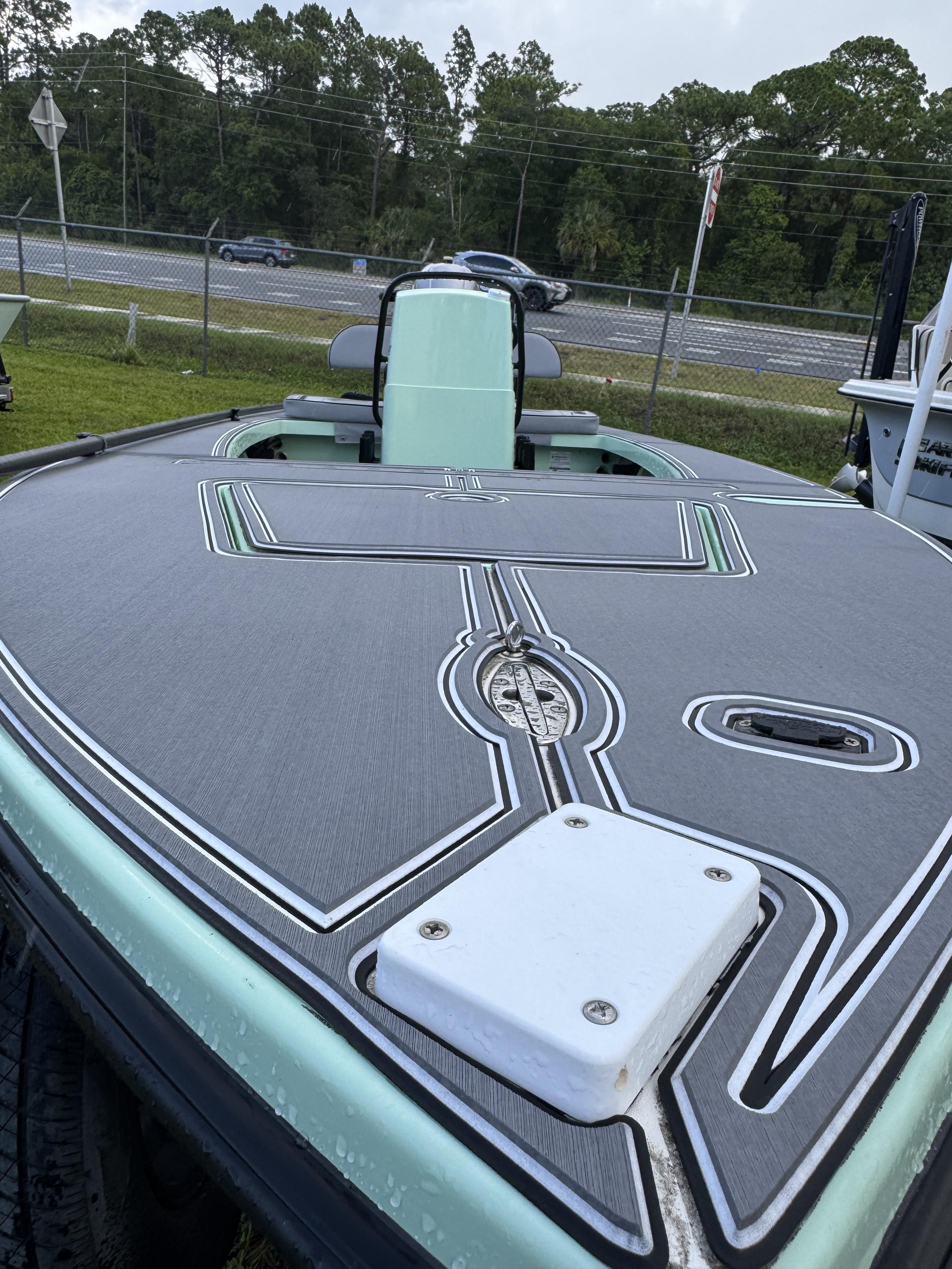 2019 Maverick Mirage 18 HPX-V - 27