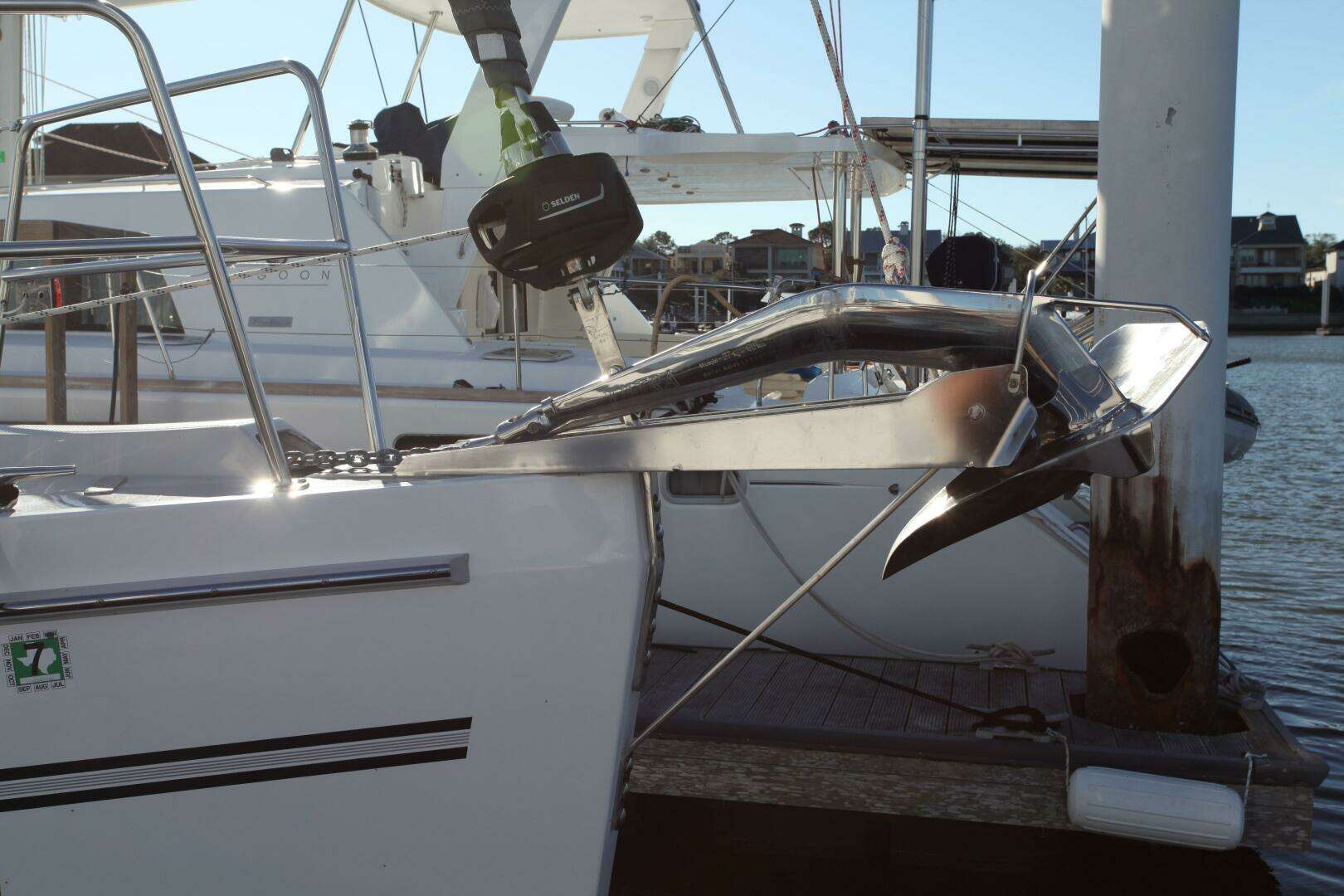 2025 Catalina 426 - Image 38