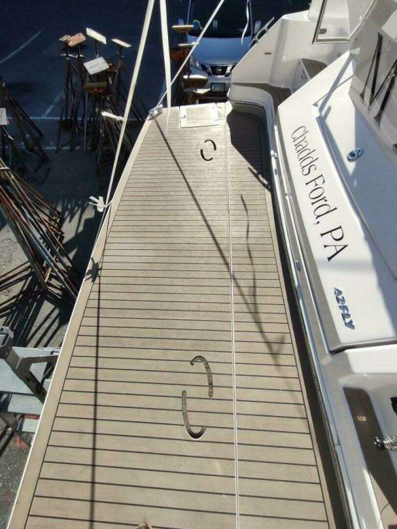 2021 Regal 42 Fly - Image 11